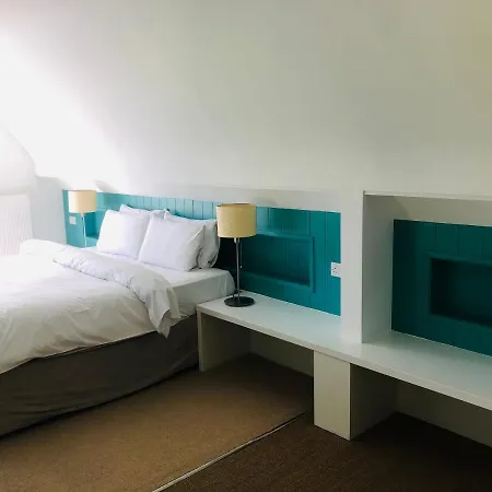 Connemara Sands & Clifden