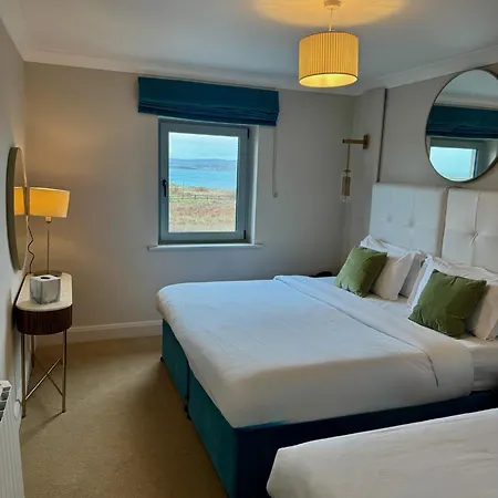 Hotel Connemara Sands &