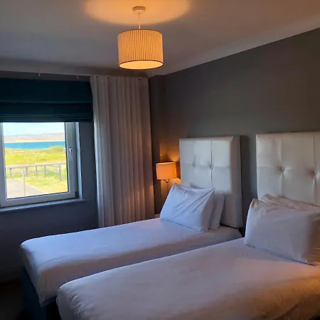 Connemara Sands & Clifden