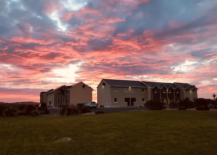 Отель Connemara Sands Hotel & Spa Клифден