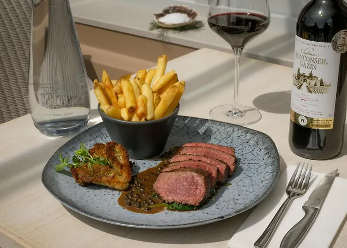 Hotel Connemara Sands &