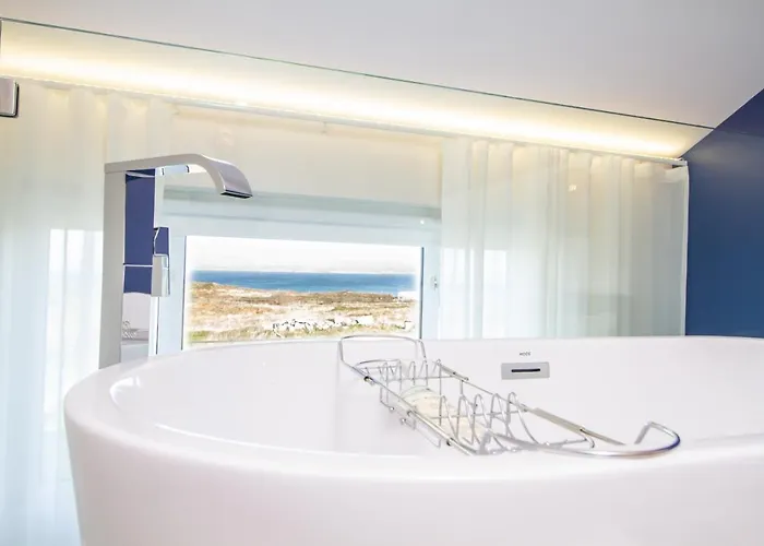 Отель Connemara Sands Hotel & Spa